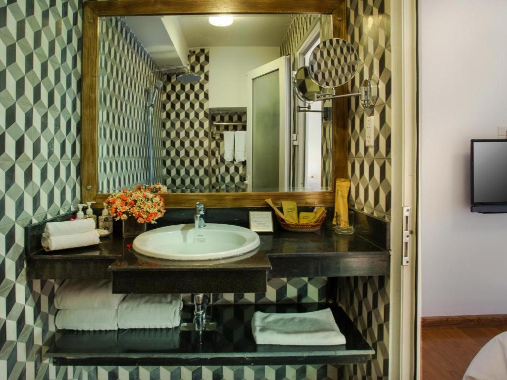 Noble & Swan Boutique Hotel Ανόι Εξωτερικό φωτογραφία
